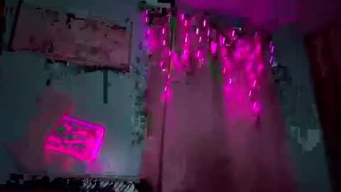 Snapshot of tanabelle56 chatting on March 4, 4:40 am tanabelle56 online show from March 4, 4:40 am