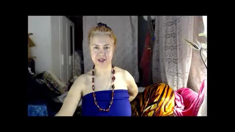 Milena online show from December 5, 10:45 pm