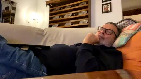 Dominique online show from January 9, 8:55 pm