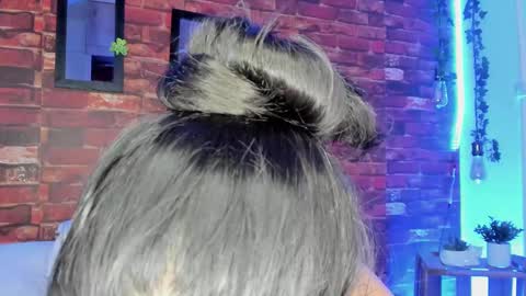 tania06 online show from September 9, 1:38 am