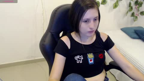 Tania  online show from January 8, 1:41 pm