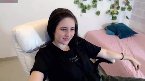 Tania  online show from November 4, 3:44 pm