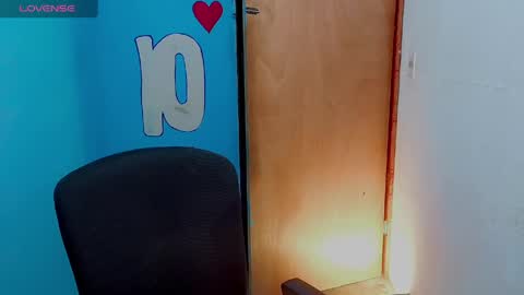 Andres online show from April 18, 6:50 am