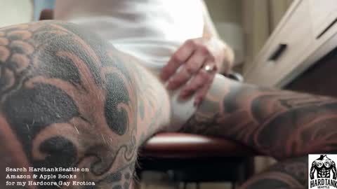 Snapshot of tankguyusa chatting on February 24, 12:30 am Tank Guy online show from February 24, 12:30 am