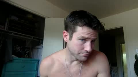 Dr. Love online show from October 22, 3:45 pm