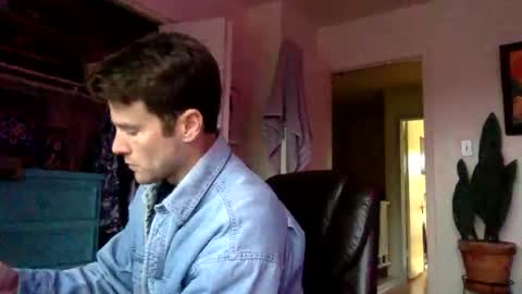 Snapshot of tantrichealing chatting on March 16, 11:53 pm Dr. Love online show from March 16, 11:53 pm