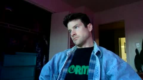 Snapshot of tantrichealing chatting on March 17, 12:52 pm Dr. Love online show from March 17, 12:52 pm