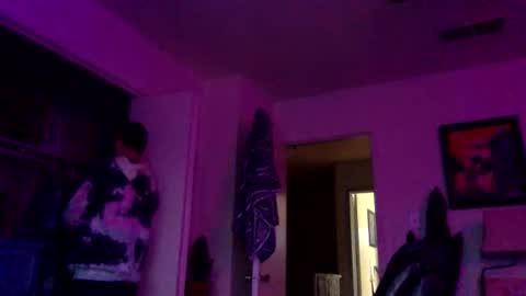 Snapshot of tantrichealing chatting on March 30, 12:17 pm Dr. Love online show from March 30, 12:17 pm