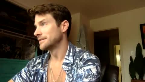 Snapshot of tantrichealing chatting on April 12, 2:22 pm Dr. Love online show from April 12, 2:22 pm