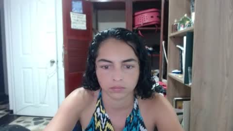 Snapshot of tantricroots chatting on June 16, 8:22 pm Angeline Follow online show from June 16, 8:22 pm