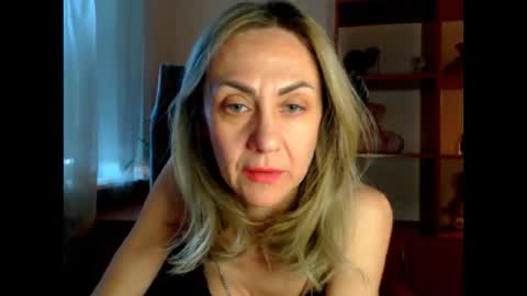 Snapshot of tanya6547 chatting on January 17, 12:10 pm tanya online show from January 17, 12:10 pm