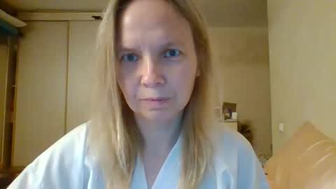 Snapshot of tanystar chatting on December 1, 1:16 pm tanystar online show from December 1, 1:16 pm