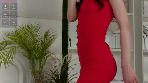 taraharriss online show from May 23, 9:24 am