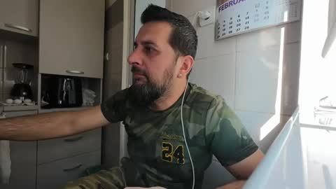 tarkan198 online show from February 4, 10:21 am