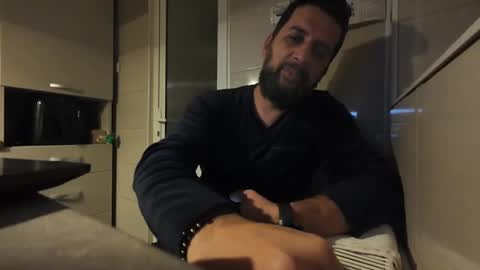 tarkan198 online show from February 10, 8:00 pm