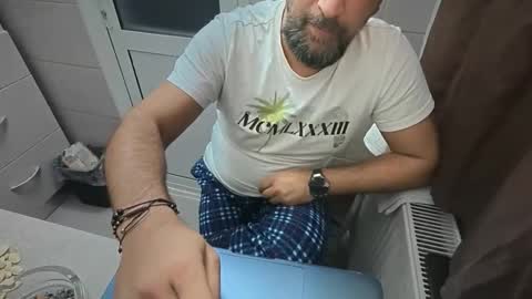 tarkan198 online show from October 28, 8:44 pm