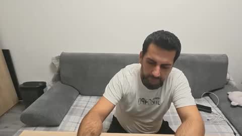 tarkan198 online show from November 17, 7:08 pm