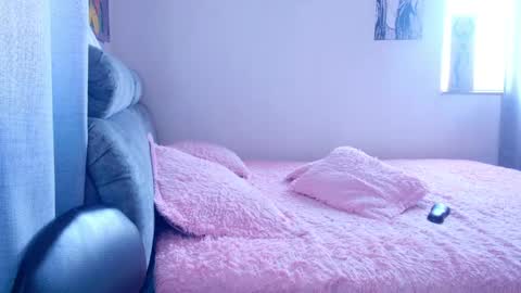 tara rios online show from December 11, 7:46 pm