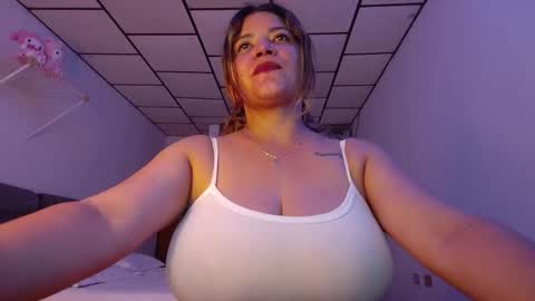 tara rios online show from January 14, 11:31 pm