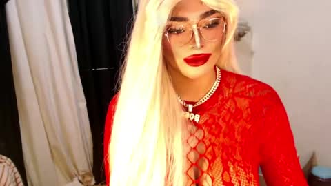 Snapshot of tasha_goddess chatting on May 26, 5:14 am tashaa online show from May 26, 5:14 am