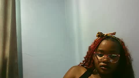 Snapshot of tashacutey chatting on January 4, 12:49 pm Tasha online show from January 4, 12:49 pm