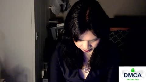 Snapshot of tashakai chatting on March 9, 3:01 am TashaKai online show from March 9, 3:01 am