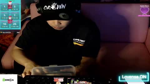 TashaKai online show from December 14, 8:13 pm