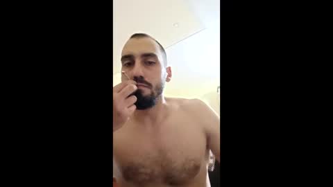 tashkov696381 online show from May 31, 1:14 am