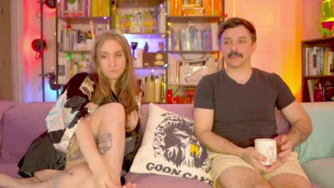 Snapshot of task_manager chatting on January 18, 1:40 pm Vivian  Clark online show from January 18, 1:40 pm