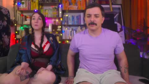 Snapshot of task_manager chatting on October 31, 5:36 pm Vivian  Clark online show from October 31, 5:36 pm