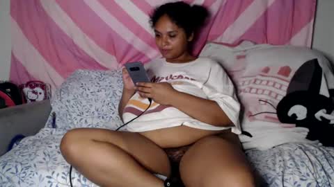 Snapshot of tasteekitty chatting on September 10, 8:36 am Tastee Kitty online show from September 10, 8:36 am
