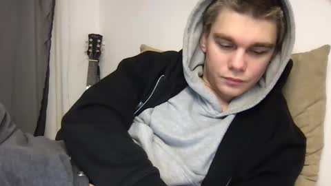 tasteithorny online show from February 18, 4:37 am