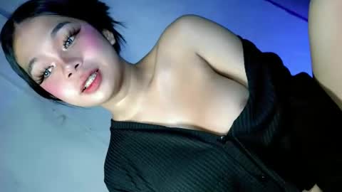 tastelikesugar1 online show from January 18, 4:05 am