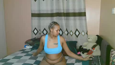 tastie_t online show from December 14, 10:47 pm