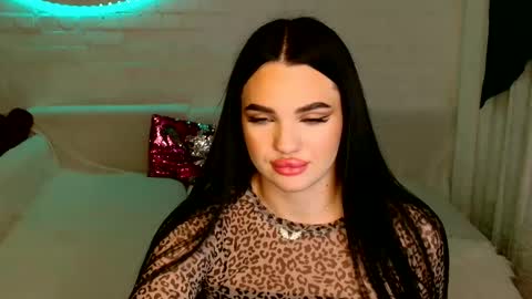 Snapshot of tasty_babyy chatting on December 18, 7:08 pm tasty_babyy online show from December 18, 7:08 pm