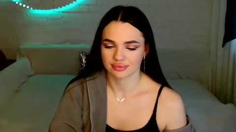 tasty_babyy online show from November 12, 12:38 pm