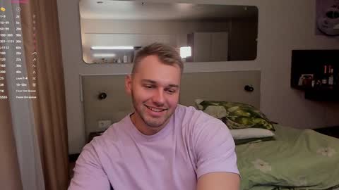 My shows 2100500 UTC3 online show from January 25, 4:02 am