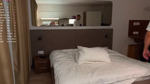 My shows 2100500 UTC3 online show from December 4, 4:27 pm