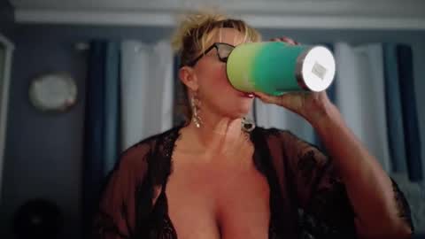 veronicabrian online show from January 11, 8:14 pm