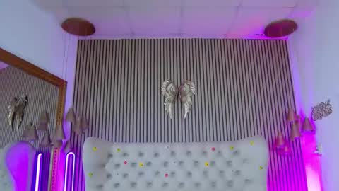 TastyPatricia online show from September 14, 8:46 am