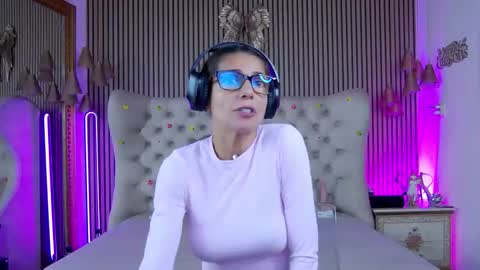 TastyPatricia online show from September 29, 7:13 am