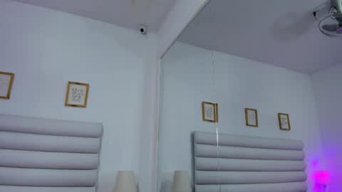 tatiana_arboleda online show from September 19, 3:08 am