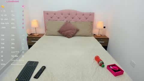 Snapshot of tatiana_ayala chatting on September 13, 3:39 am Tatiana Ayala online show from September 13, 3:39 am