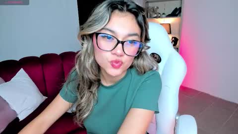 tatiana_mendoza online show from October 15, 2:44 am