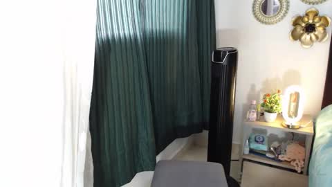 tatiana_monteros online show from February 19, 6:48 pm