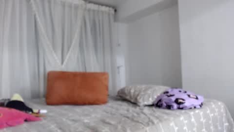 Snapshot of tatianagiraldo12 chatting on February 4, 12:08 am tatiana giraldo online show from February 4, 12:08 am