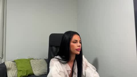 Snapshot of tatianaxoxo1 chatting on May 14, 8:04 pm Tatiana online show from May 14, 8:04 pm