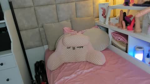 tatjana_official online show from November 30, 8:40 am