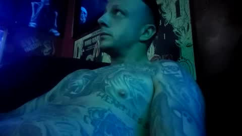 tatmandoo69 online show from April 21, 7:25 am