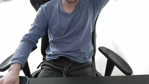 Lucas online show from December 15, 12:38 pm